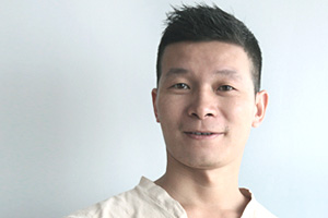   | <p>(chung)ʼ/(chung)ָ CREATIVE DIRECTOR<br/>ƷOӋO(jin) DESIGN DIRECTOR<br/></p>